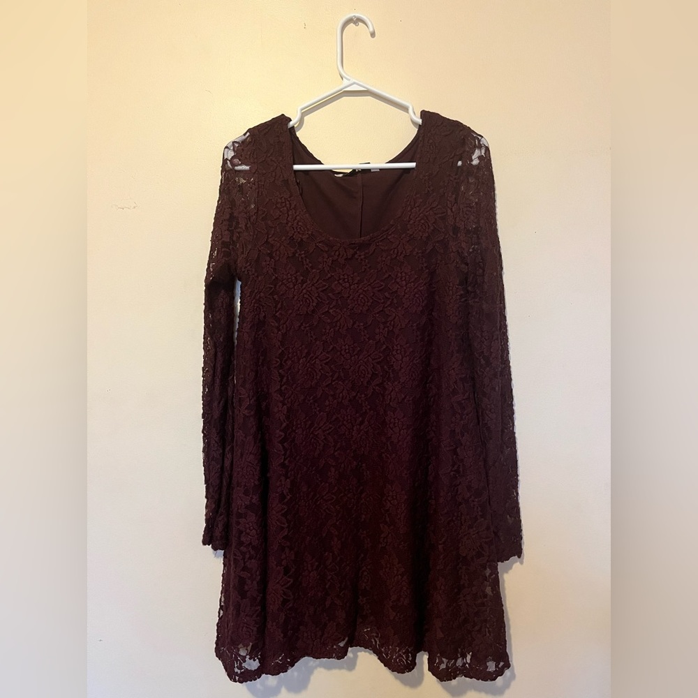 blue notes lace burgundy short dress